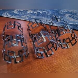 Geometric Metal Napkin Rings - Set of 6 in Shiny Blackish Color